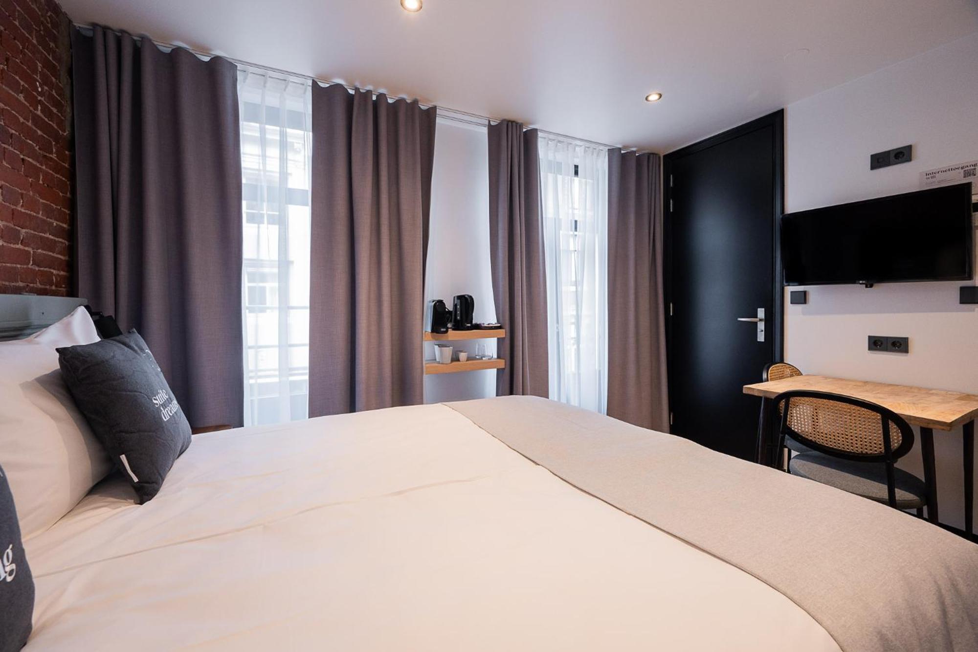 Limehome Amsterdam Leidsekruisstraat Dış mekan fotoğraf